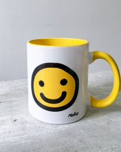 Cargar imagen en el visor de la galería, TAZA FELIZ