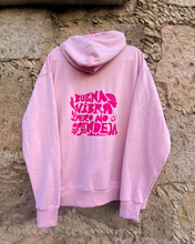 Cargar imagen en el visor de la galería, SUDADERA BUENA VIBRA PERO NO PENDEJA
