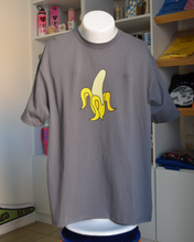 Cargar imagen en el visor de la galería, PLAYERA PLÁTANO
