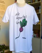 Cargar imagen en el visor de la galería, PLAYERA JERSEY 'ME IMPORTAS UN RÁBANO'
