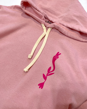 Cargar imagen en el visor de la galería, SUDADERA BUENA VIBRA PERO NO PENDEJA
