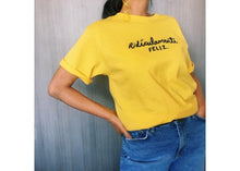 Cargar imagen en el visor de la galería, PLAYERA RIDÍCULAMENTE FELIZ
