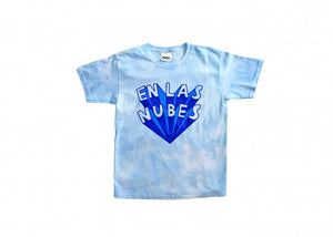 PLAYERA EN LAS NUBES