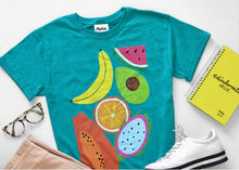 Cargar imagen en el visor de la galería, FRUTAS CHULAS TEE
